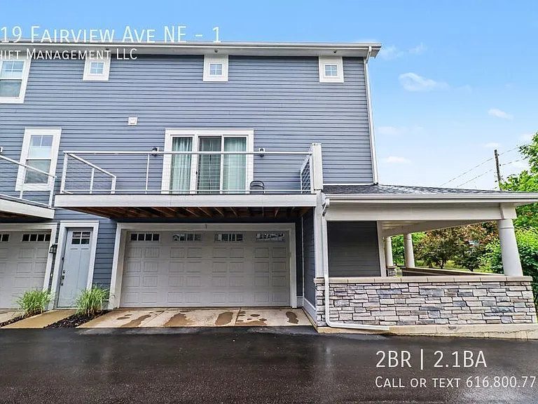 619 Fairview Ave NE #1 — Photo 14
