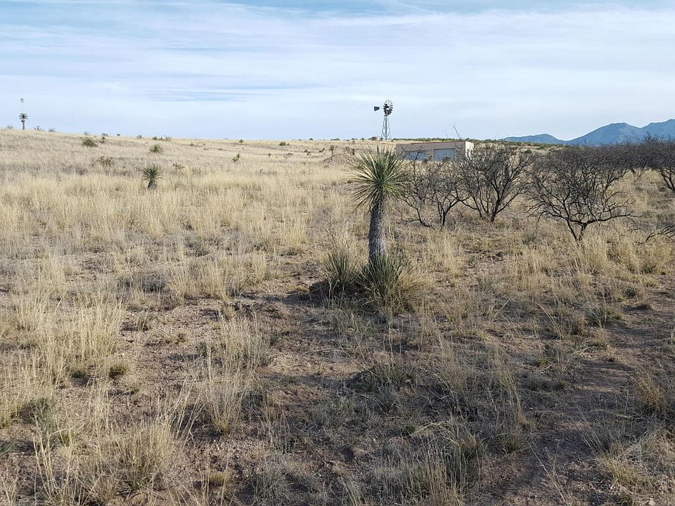 2nd image of 0 N Broken Saddle Ln