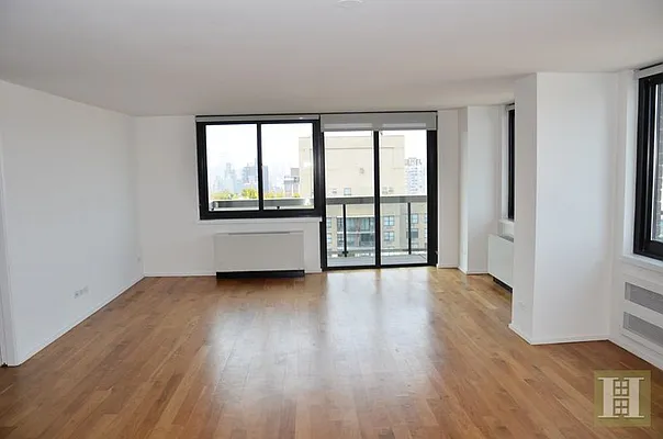 Rented by Halstead Real Estate | media 19