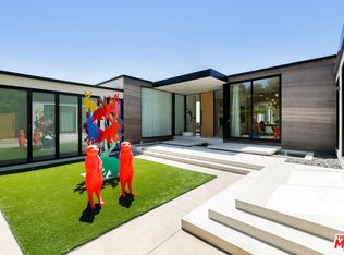 590 Haynes Ave, Beverly Hills, CA 90210