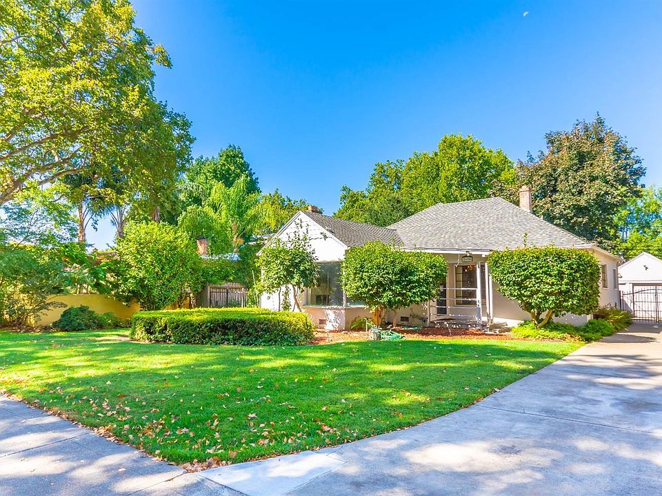 1st image of 2690 Land Park Dr