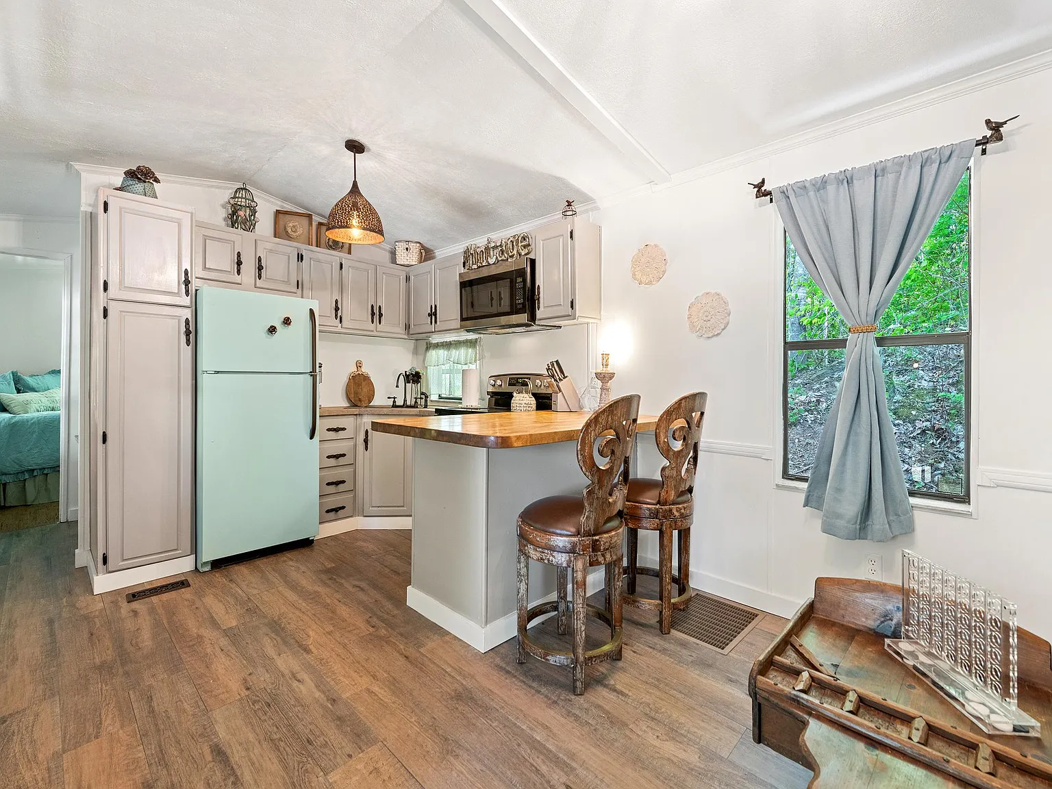 368 Buckeye Access Rd — Photo 4