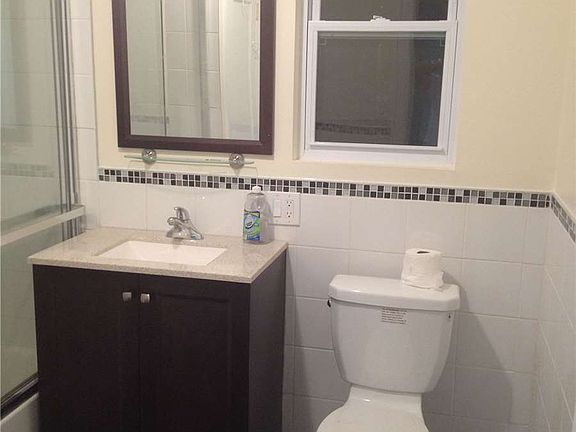 2nd image of 24235 91st Ave