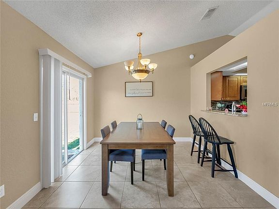 5th image of 1003 Leinhart Ct