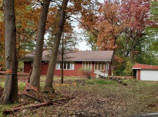 8918 Pine Ave, Wonder Lake, IL 60097