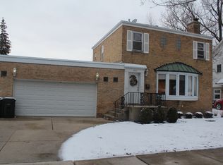 8930 Parkside Ave, Morton Grove, IL 60053