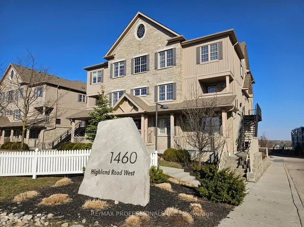 1460 Highland Rd W #1F, Kitchener, ON N2N 0B7