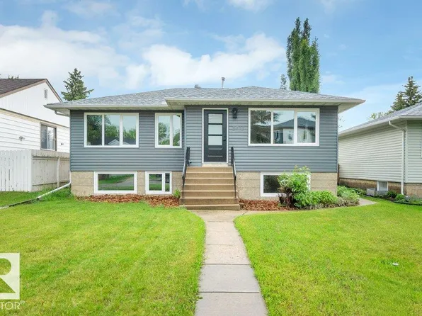 8712 89th Ave NW, Edmonton, AB T6C 1N7