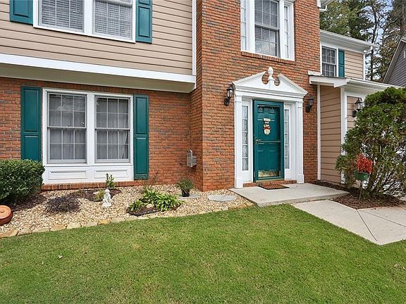 2nd image of 3205 Ivy Station Dr
