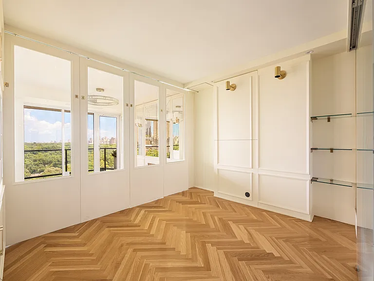 210 Central Park S #17D — Photo 18