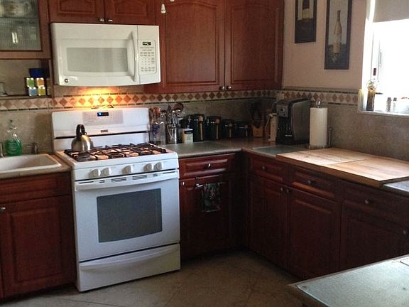 5th image of 1005 Mandarin Isle