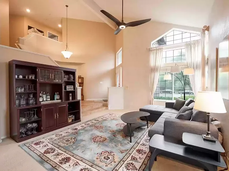 111 Pine Valley Ct — Photo 9