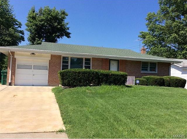 1st image of 2411 Hazelton Ln
