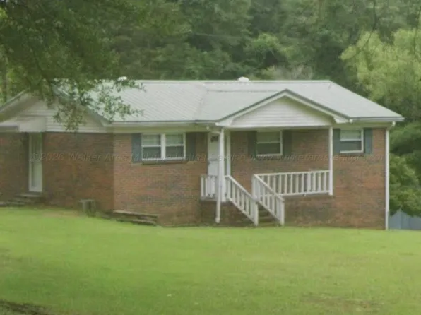 90 Earnest Dr, Carbon Hill, AL 35549