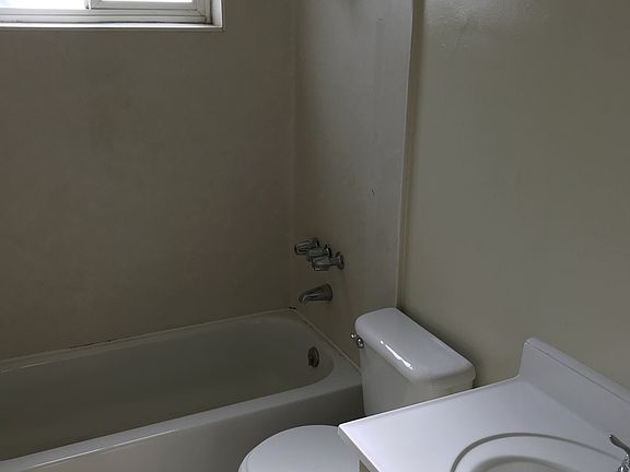5th image of 259 E Plymouth St #2593