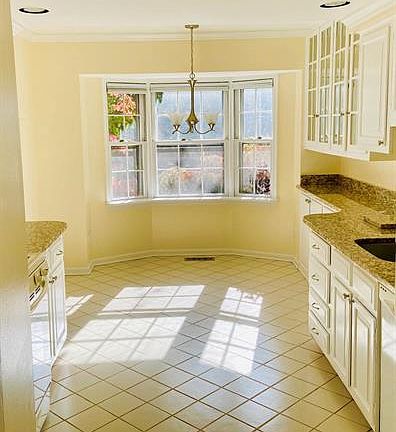 5th image of 9294 Bailey Ln