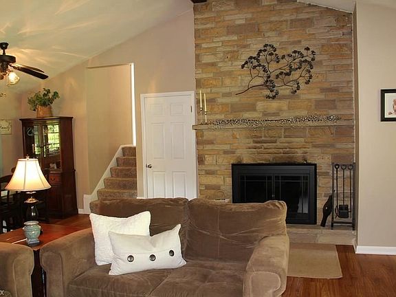 5th image of 53 E Bel Meadow Ln
