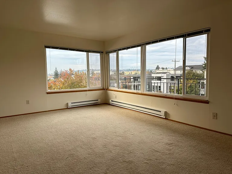 Living room and view to the SW