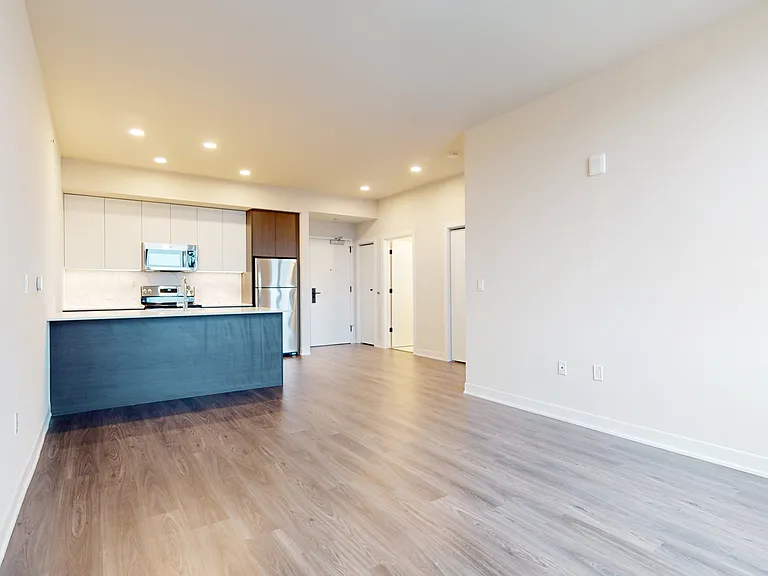Dining/Living room