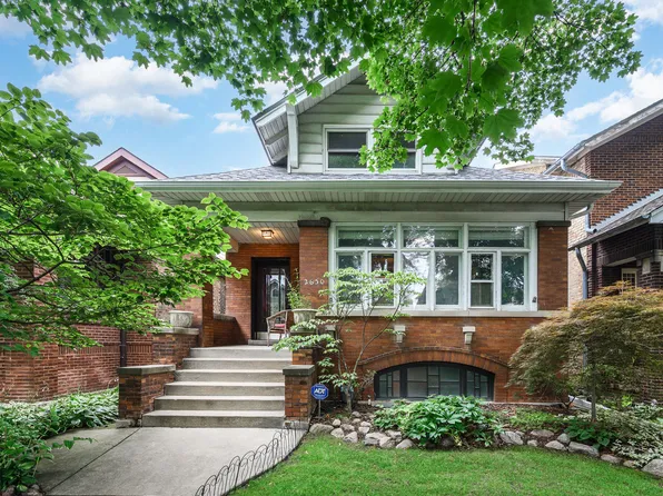 2630 W Eastwood Ave, Chicago, IL 60625