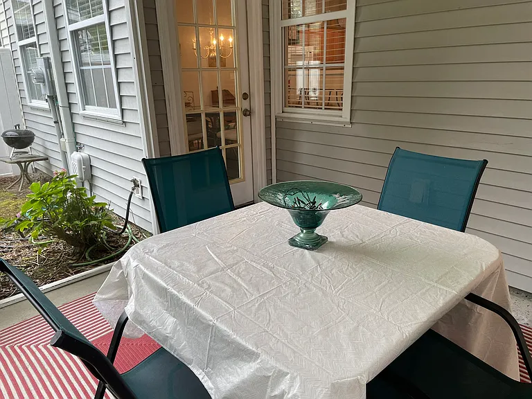 1115 Santa Elena Way — Photo 18