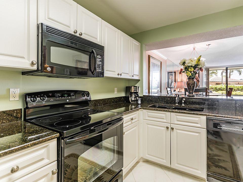 1st image of 591 Seaview Ct APT A103