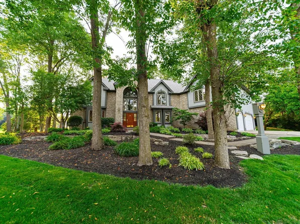 7325 Penneyroyal Pl, Dublin, OH 43017