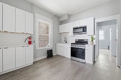 68 Mill St #1 Photo 1