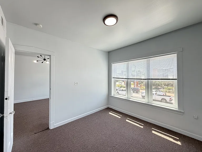 6018 W North Ave #3 — Photo 13