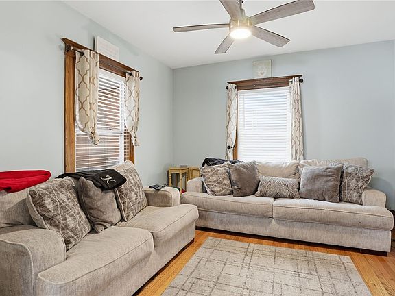 5th image of 24 Goebel Pl