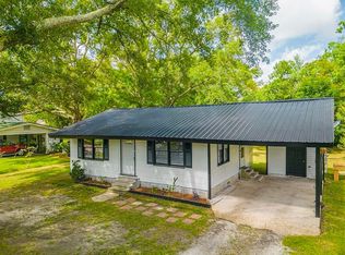 4031 Spruce St, Moss Point, MS 39563