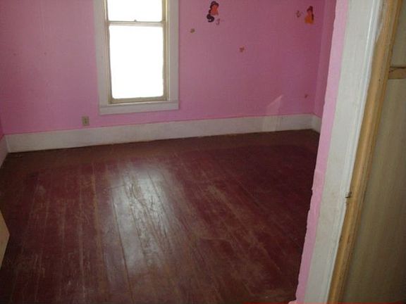 5th image of 1518 6th Ave