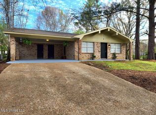 240 Ramada Cir, Jackson, MS 39212