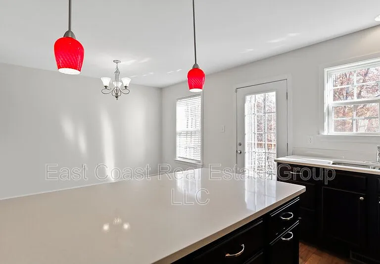 43 Savage Ct — Photo 14