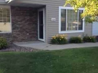 4220 W Robin Meadows Ln, Eau Claire, WI 54701
