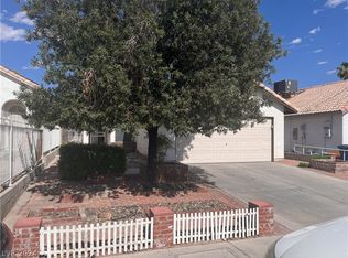 2002 Falcon Ridge St, Sunrise Manor, NV 89142