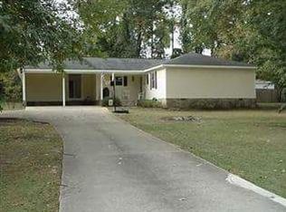 102 Pine Ridge Dr, Byron, GA 31008