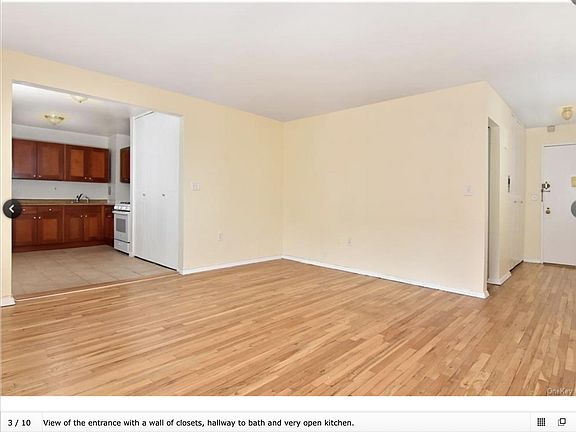 3rd image of 21 Fairview Ave APT 528