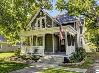 321 Wyatt Ave, Lincoln, IL 62656