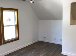 827 Low Ave APT 3, Waukegan, IL 60085