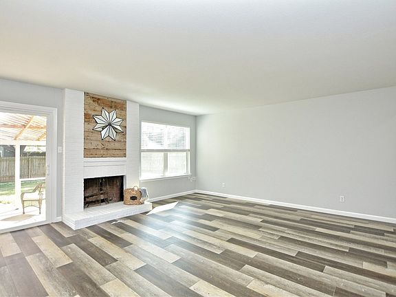 5th image of 3308 Western Dr