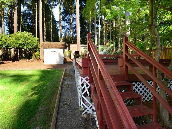 5th image of 13725 109th Avenue Ct E