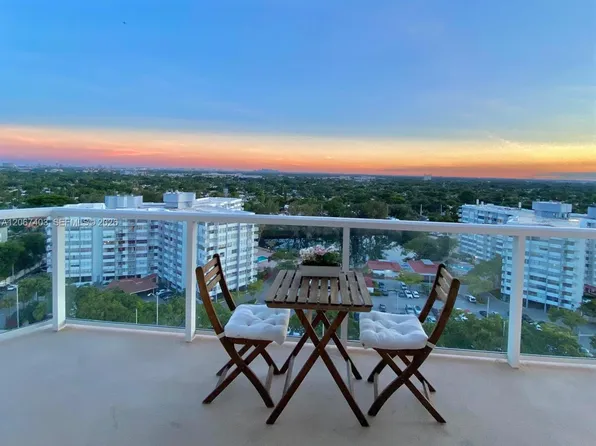 1351 NE Miami Gardens Dr #Penthouse 1725e, Miami, FL 33130