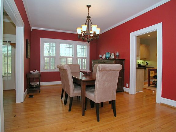 Large dining room for entertaining
