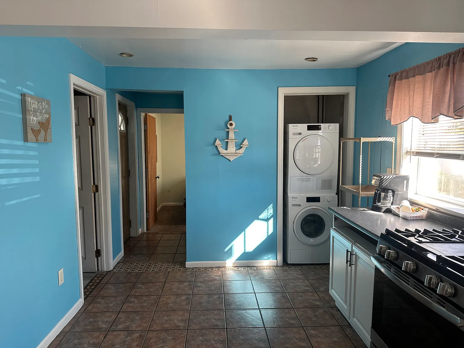 4 bed, $3,000 — Photo 3