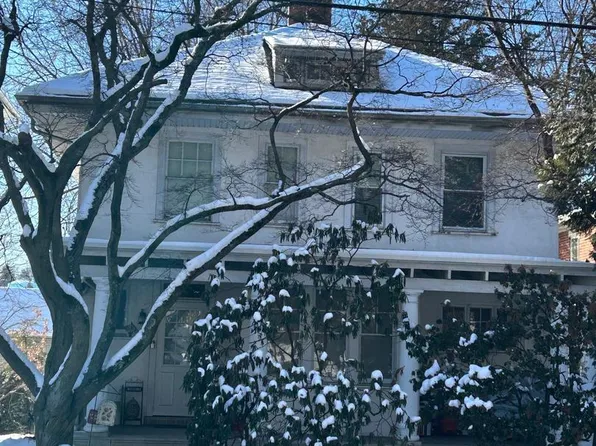 142 W Philadelphia Ave, Boyertown, PA 19512