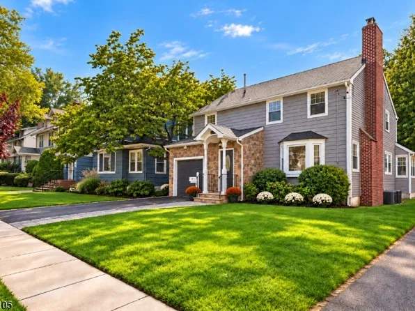 81 Hudson Ave, Maplewood Twp., NJ 07040