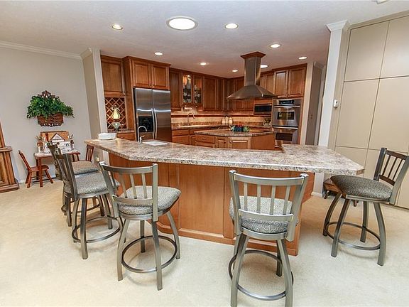 4th image of 11963 Bluffside Pl #4703