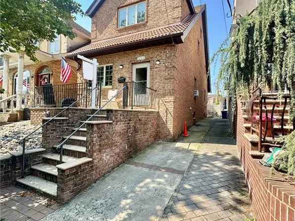 1256 76th St, Brooklyn, NY 11228