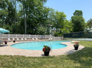 10B Heritage Dr #10B, Chatham, NJ 07928